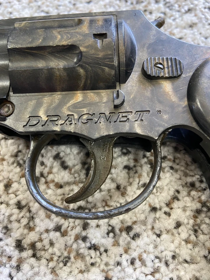Pistola de tapa de juguete Dragnet Nickerbocker Foto 2 de 4