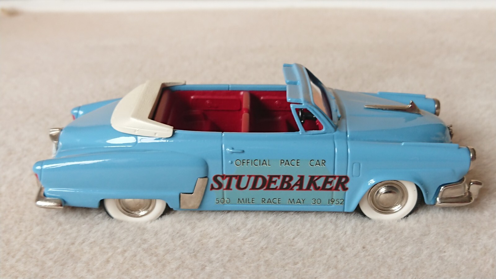 Brooklin 1/43 BRK17A – Studebaker Commander 1952 – Modèle Retravaillé