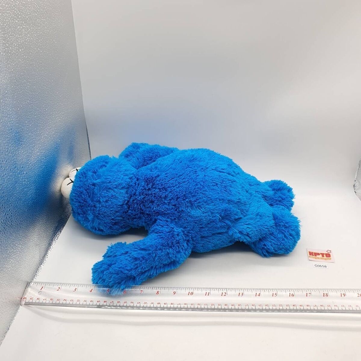 Cookie Monster G658 Kaws x Sesame Street x Uniqlo Limited Cookie Monster G658 Kaws x Sesame Street x Uniqlo Limited