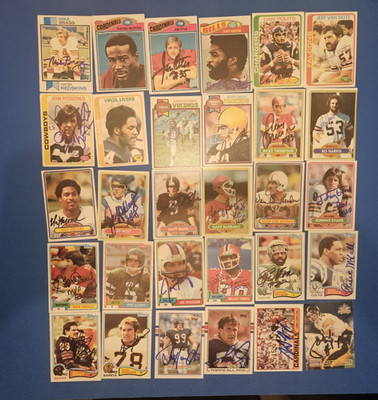 Lot of 30 Different Assorted Autographed Vintage Signed NFL Football Cards EX