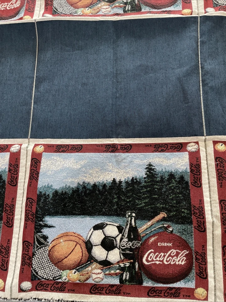Tela de tapiz Coca Cola 27” X 52” tejida 6 paneles para mantel de almohada deportes Foto 2 de 4