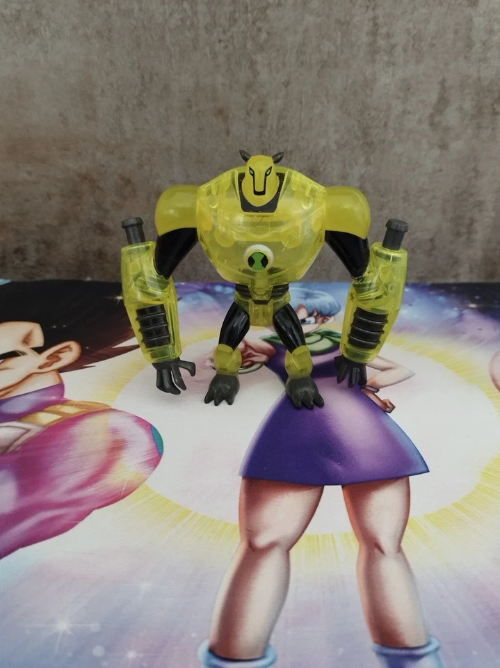 Figurine Ben 10 Ultimate armodrillo ultimized clear Tatoo action figure ten dix - Photo 1/1