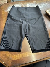 Fanka Women Body Sculpt Black Athletic Biker Shorts Reversible Compression M