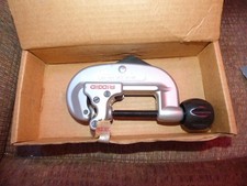 New Rigid Tools No 20 Pipe Cutter 32930 Heavy Duty 5/8"-2-1/8" OD Cap⭐