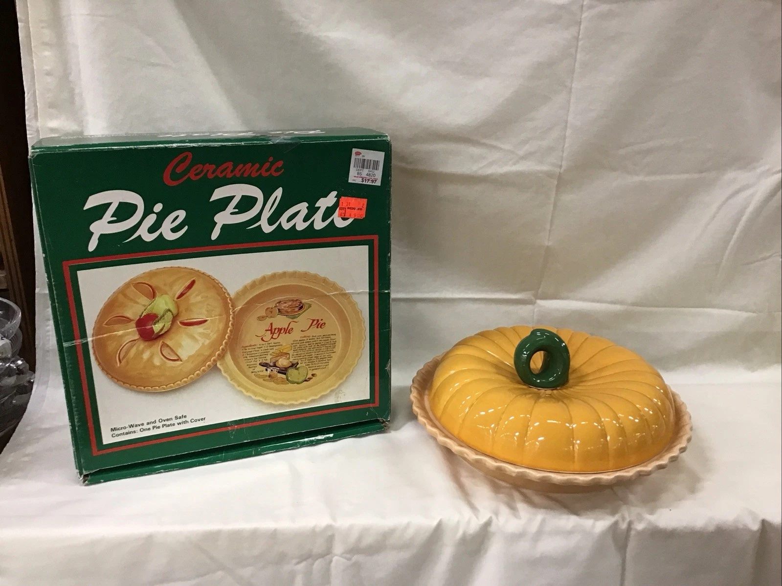 Vintage Pumpkin Pie Plate w/ Recipe Ceramic Holiday Baking Dish With Box
Opens in a new window or ta
