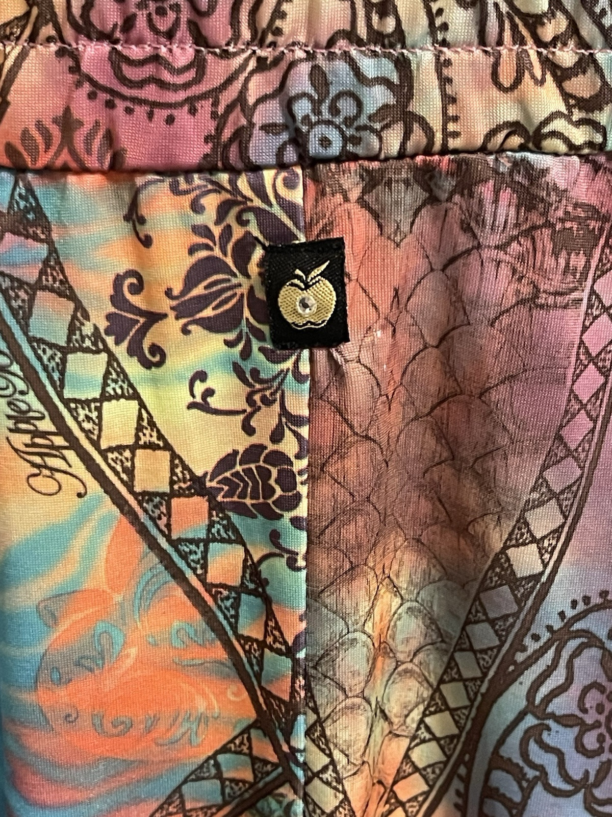 APPLE BOTTOMS Multicolor Sharkbite Embellished Ha… - image 8