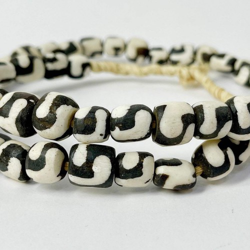 Batik Mudcloth Bone Beads - Picture 1 of 4