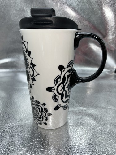 Tinta negra Just Add Color cerámica 17 oz. Taza alta de viaje con tapa - Imagen 3 de 9
