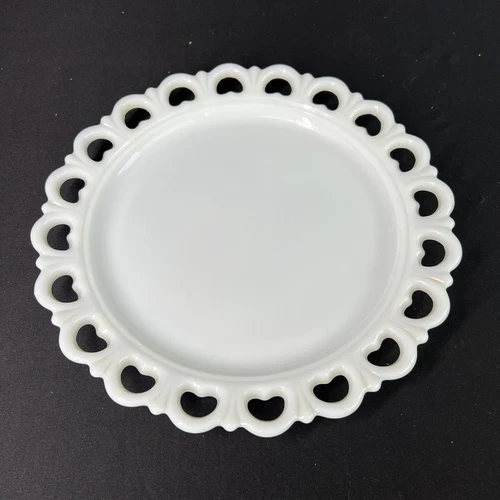 Vintage 1959-1976 Anchor Hocking Lace Edge Milk Glass White 13" Torte Plate