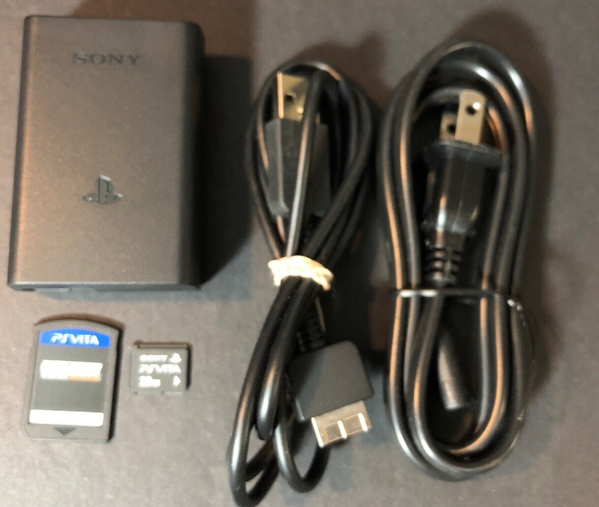Sony PS VITA WiFi + 3G Bundle [ 32GB Memory + COD Black Ops Sony PS VITA WiFi + 3G Bundle [ 32GB Memory + COD Black Ops