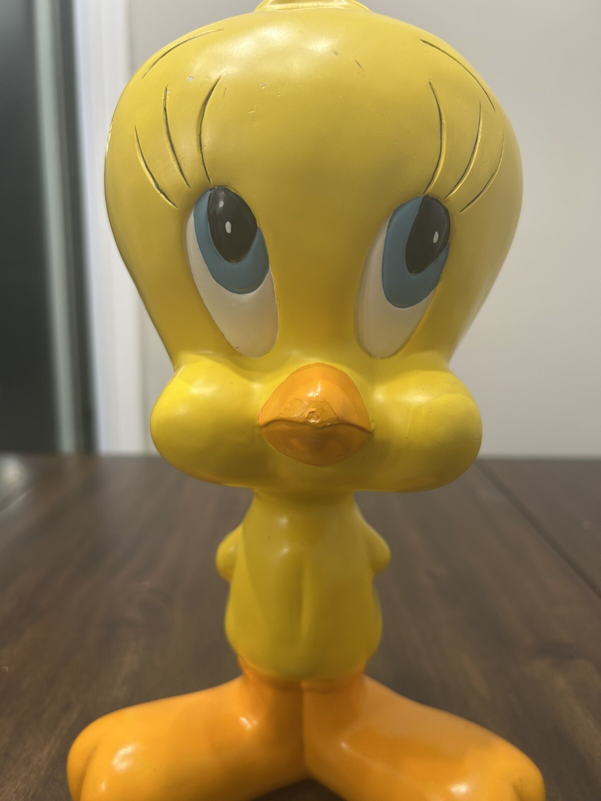 Vintage 1997 Warner Bros 11-Inch Tweety Bird Statue WB Studio Collectible