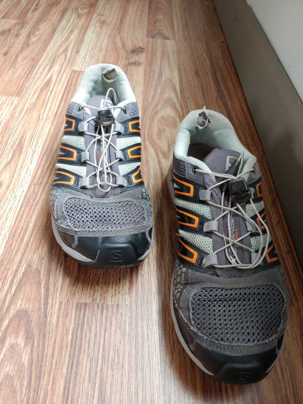 Scarpe da corsa grigie arancioni Salomon X Scream City Trail da uomo taglia 8