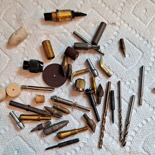 Mixed Lot Metal Drill Bits & Rotary Tool Acce...