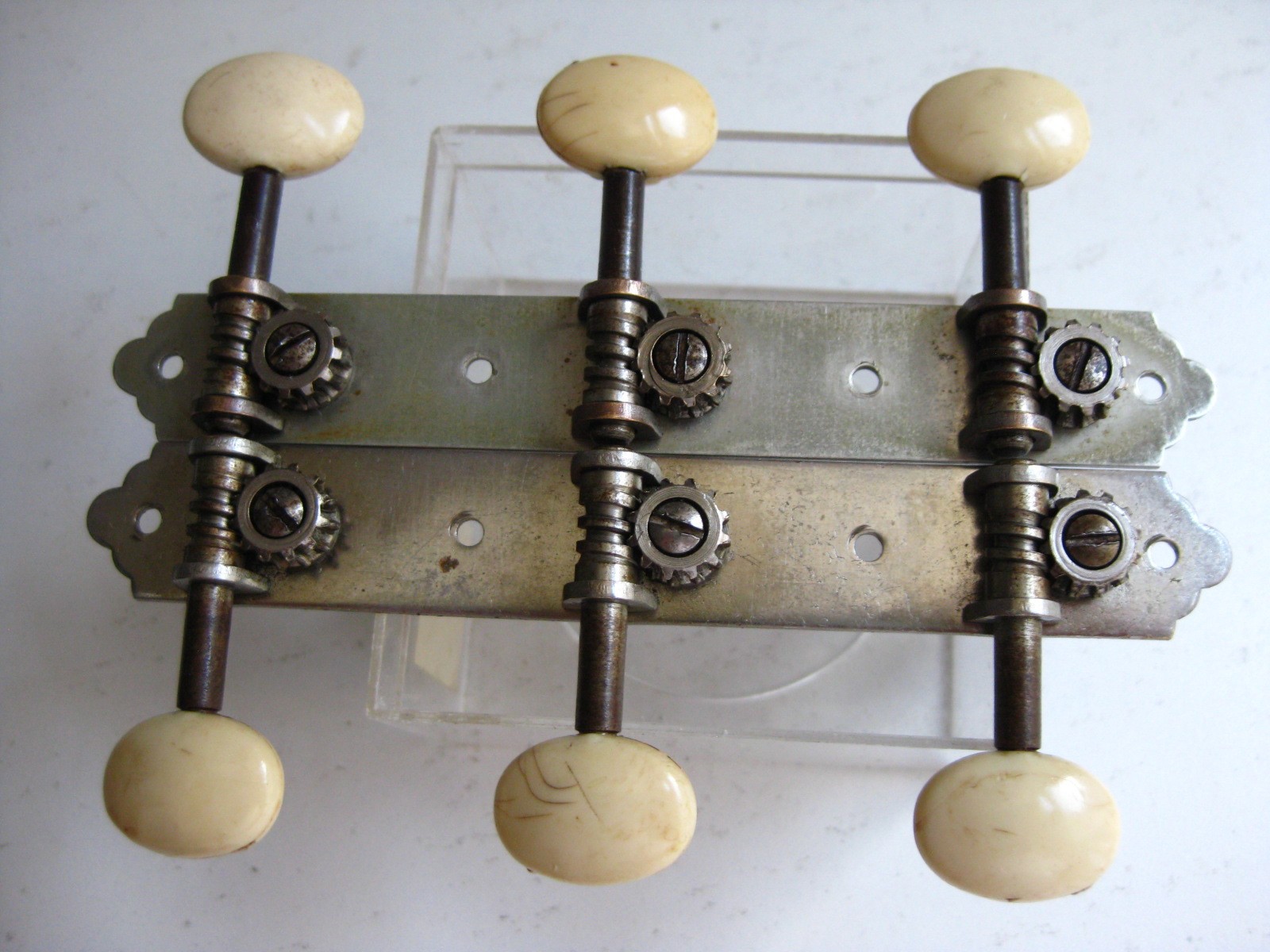 Vintage Vox Egmond Framus Hofner Slotted Neck Guitar Tuners for Project