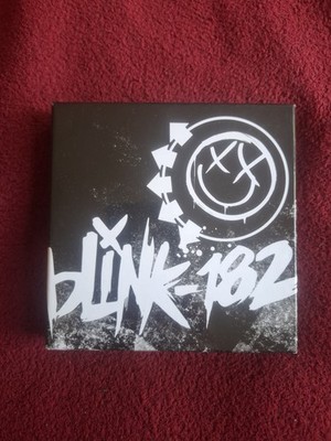 Blink-182 7 CD Box Set Albums. All 7 Complete with box 2016 Rare Collectors