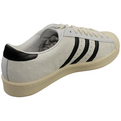 adidas Superstar Vintage Womens Classic Sneakers in White Black