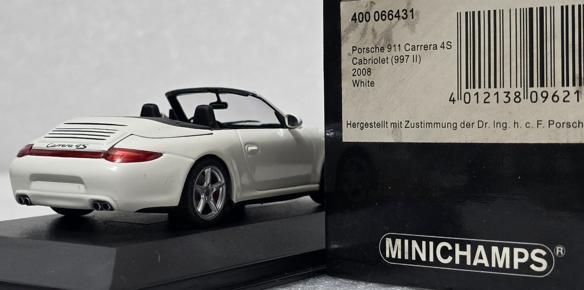 Porsche 911 (997.II) Carrera 4S Cabrio 2008 White 1:43 Minichamps