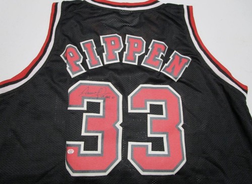 Maillot De Basketball NBA Signé Scottie Pippen - Original, Collector Pour Fans