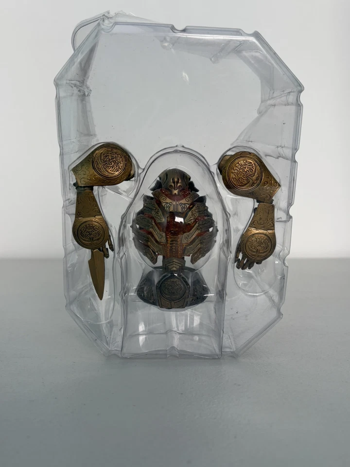 Figura de acción Hellboy 2 The Golden Army Hellboy Golden Army Soldier por favor leer Foto 3 de 4