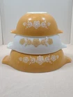 Pyrex Butterfly Gold Cinderella Nesting Bowls-441,443,444