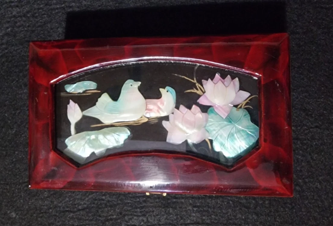 February Mountain Scatola in madreperla, realizzata a mano, con conchiglia di abalone, regalo per donne che hanno tutto