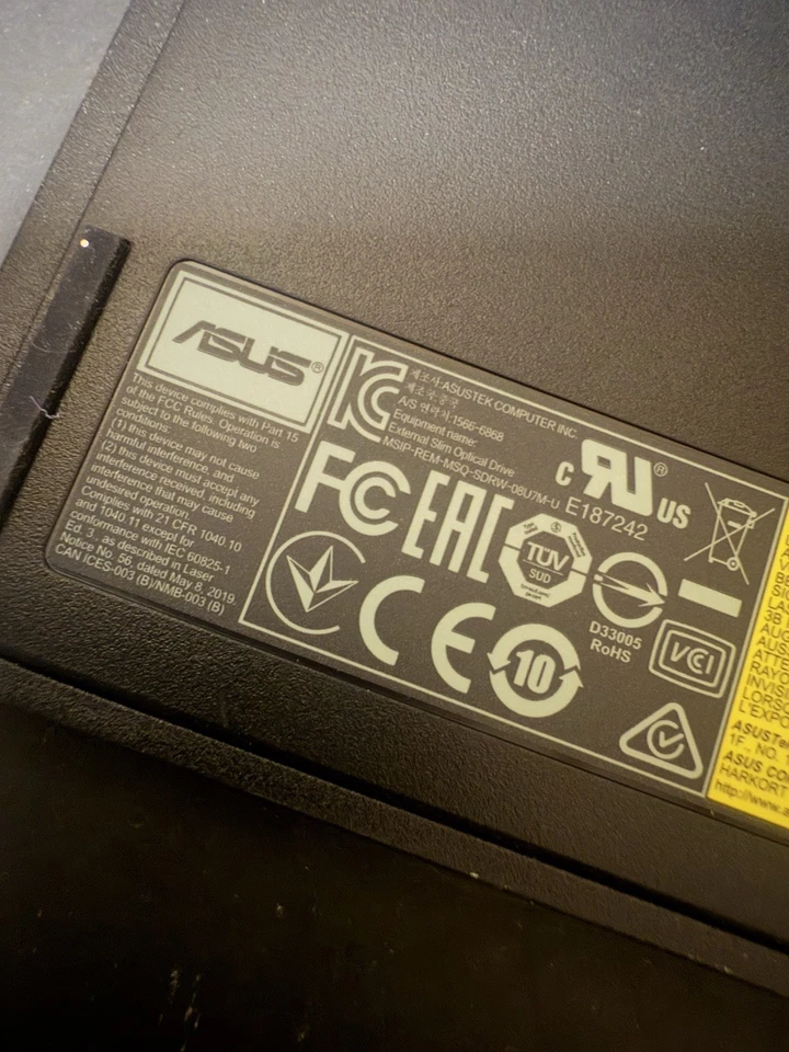 ASUS ZENDRIVE SDRW-08U9M-U USB EXTERNAL DVD-WRITER BLACK SDRW08U9MU/BLK - Image 2 of 3