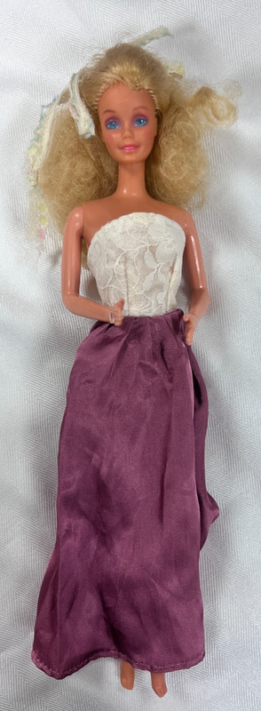 Vintage Mattel Barbie Doll - back labeled Philippines - Super Star Era??