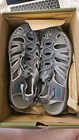 Keens Whisper Sandals - Women's - Size 10.5 (USA) - Medium Grey/Peacock Green