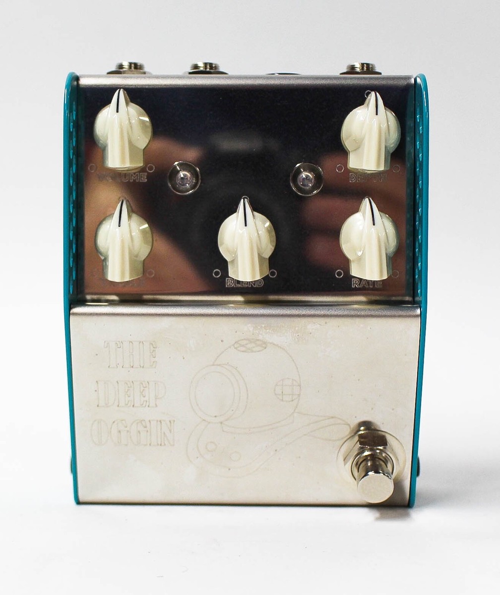 Thorpy FX Deep Oggin Chorus / Vibrato Guitar Effect Pedal