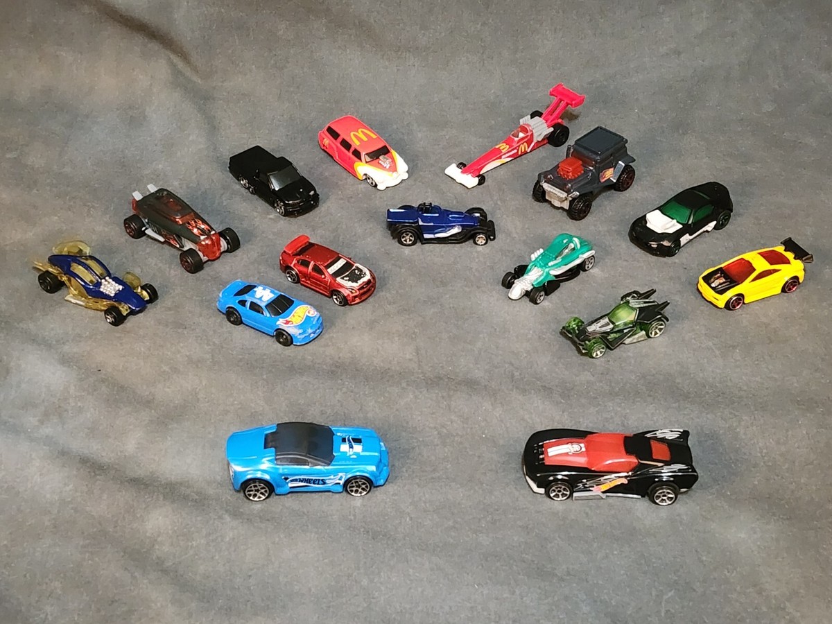 Hot Wheels 1998-2017 McDonald's Happy Meal Lot of 14 Cars & 1993