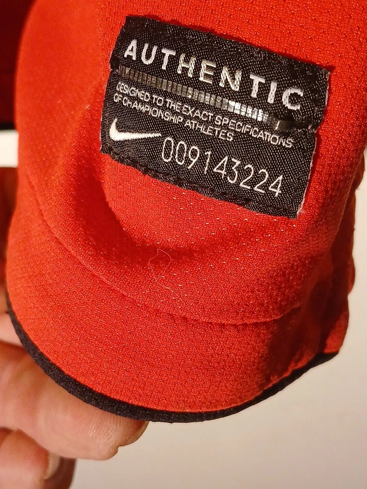 Официальная футболка Nike Jersey Manchester United 10/11 Rooney No10 домашняя размер L  - Изображение 4 из 4