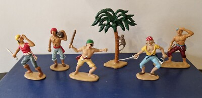 Vintage Charbens Toy Figures Pirates And Palm Tree CH/P2