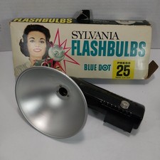 Sylvania Flashbulbs Blue Dot Press 25 Clear Flash Bulbs  Kodalite Flash Holder