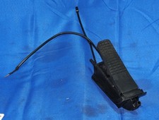 1997-2004 Porsche 996 911 Gas Accelerator Pedal Assembly Oem Wwarranty Note 1997-2004 Porsche 996 911 Gas Accelerator Pedal Assembly Oem Wwarranty Note