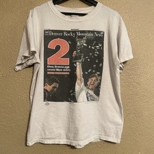 Vintage 1999 Denver Broncos John Elway Super Bowl Champions Graph T-Shirt Large