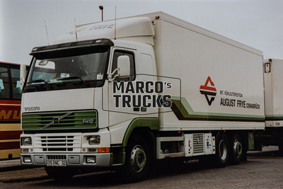 LKW Foto Volvo FH12 380 Kühlsattelauflieger Deutschland weiß AUGUST FRYE O #a6wu