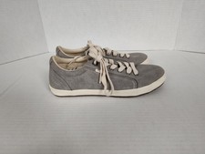 Taos Women's Star Sneakers Grey Canvas Size 7.5W Lace Up Comfort Casual