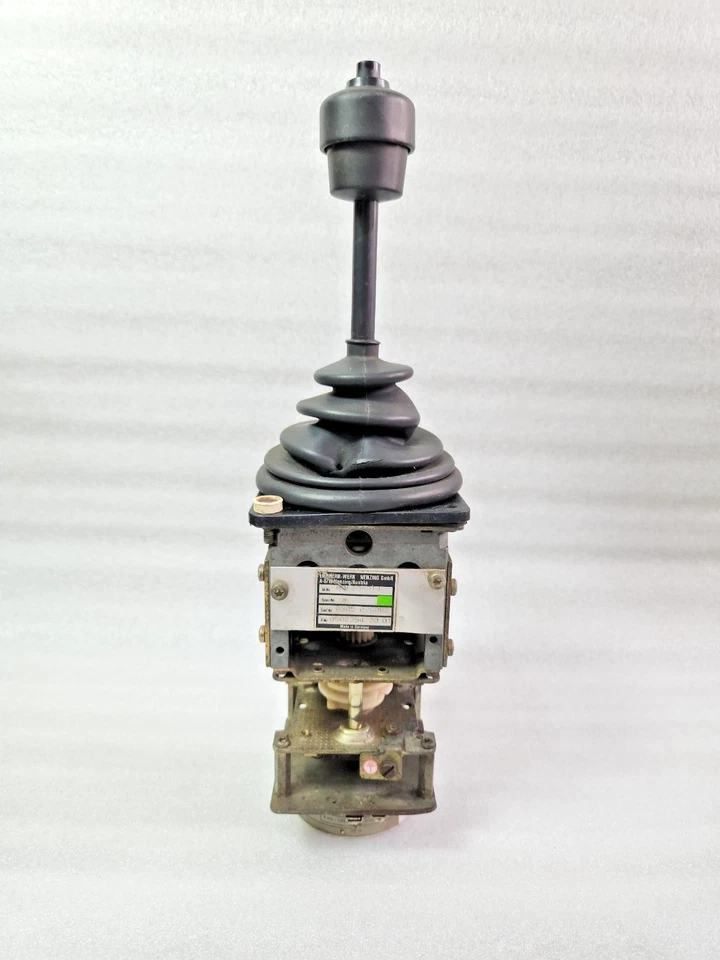 LIEBHERR-WERK 606201914 CRANE JOYSTICK CONTROLLER [FAST SHIP BY DHL/FEDEX] - Image 2 of 4
