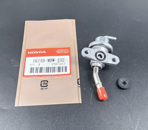 16740-MBW-J32 Fuel Pressure Regulator For Honda F4i CBR 600