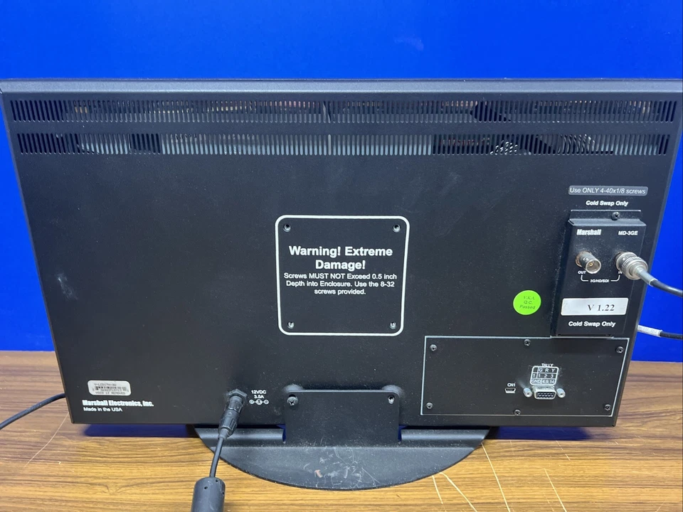 Marshall Electronics V-LCD17H 17" SDI 3G Monitor 1080p - Image 4 of 4