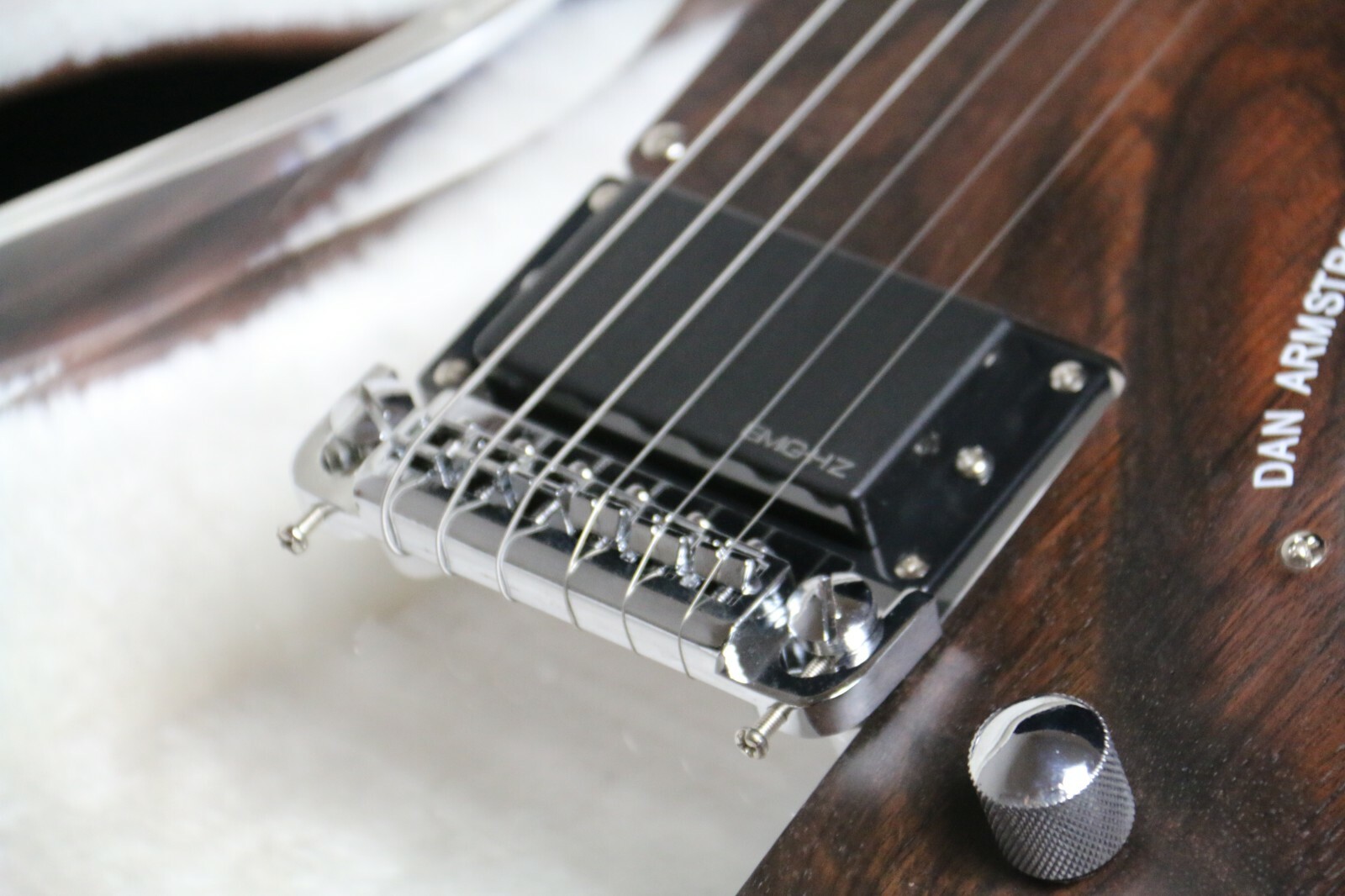 Chitarra Elettrica Autografata Da Bruce Springsteen - CharityStars - Foto 2