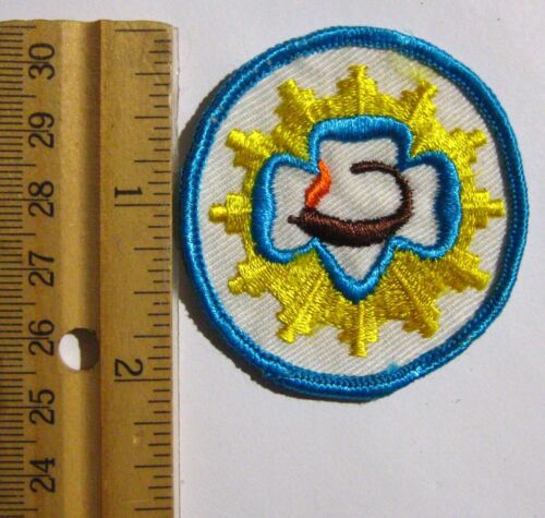 RARE Girl Scout 1963-1974 HOMEMAKER SENIOR INTEREST PATCH Lamp Trefoil Badge - Bild 2 von 3