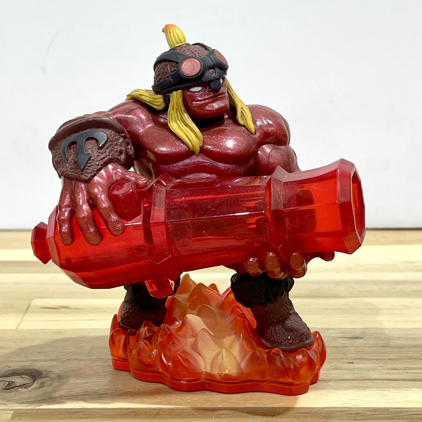 Skylanders Trap Team Trap Master Ka-Boom
