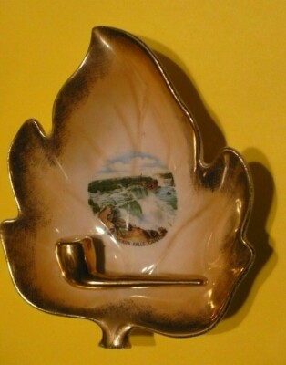VINTAGE NIAGARA FALLS 6'' GOLD MAPLE LEAF ASHTRAY WITH GOLD PIPE PM GERMANY