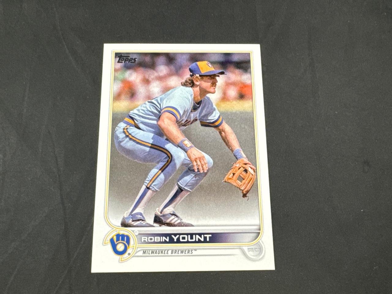 2022 TOPPS UPDATE SERIES BASEBALL ROBIN YOUNT SP PHOTO VARIATION #US19