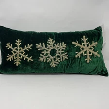 34th & Pine Decorative Velvet Dark Emerald Gold Snowflake Beaded Pillow 11x23