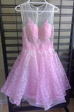 Women's Short Prom Dress Tulle Beaded Cocktail Party Gown - size 8 NEW