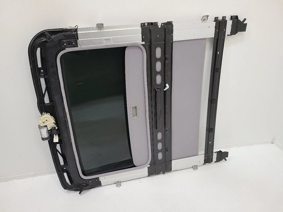 1997 1998 1999 2000 2001 TOYOTA CAMRY Roof Glass North America Built Foto 4 de 4