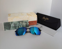 Maui Jim BREAKWALL MJ-422-16 Polarized Sunglasses Black Frame Blue Lens 63/13-12