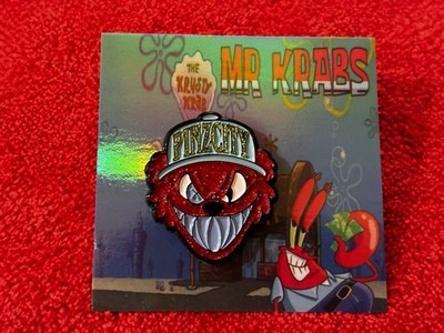 Pinzcity Scare Bear 4.0 Mr. Krabs Blue Green Glitter Black Hat Pin Spongebob